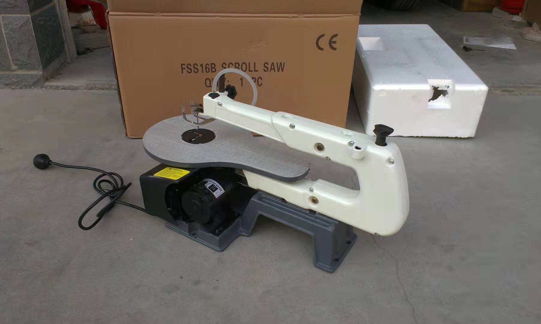 Wood Cutting Industrial Deskto – Electric Reel Bewertung und Preis